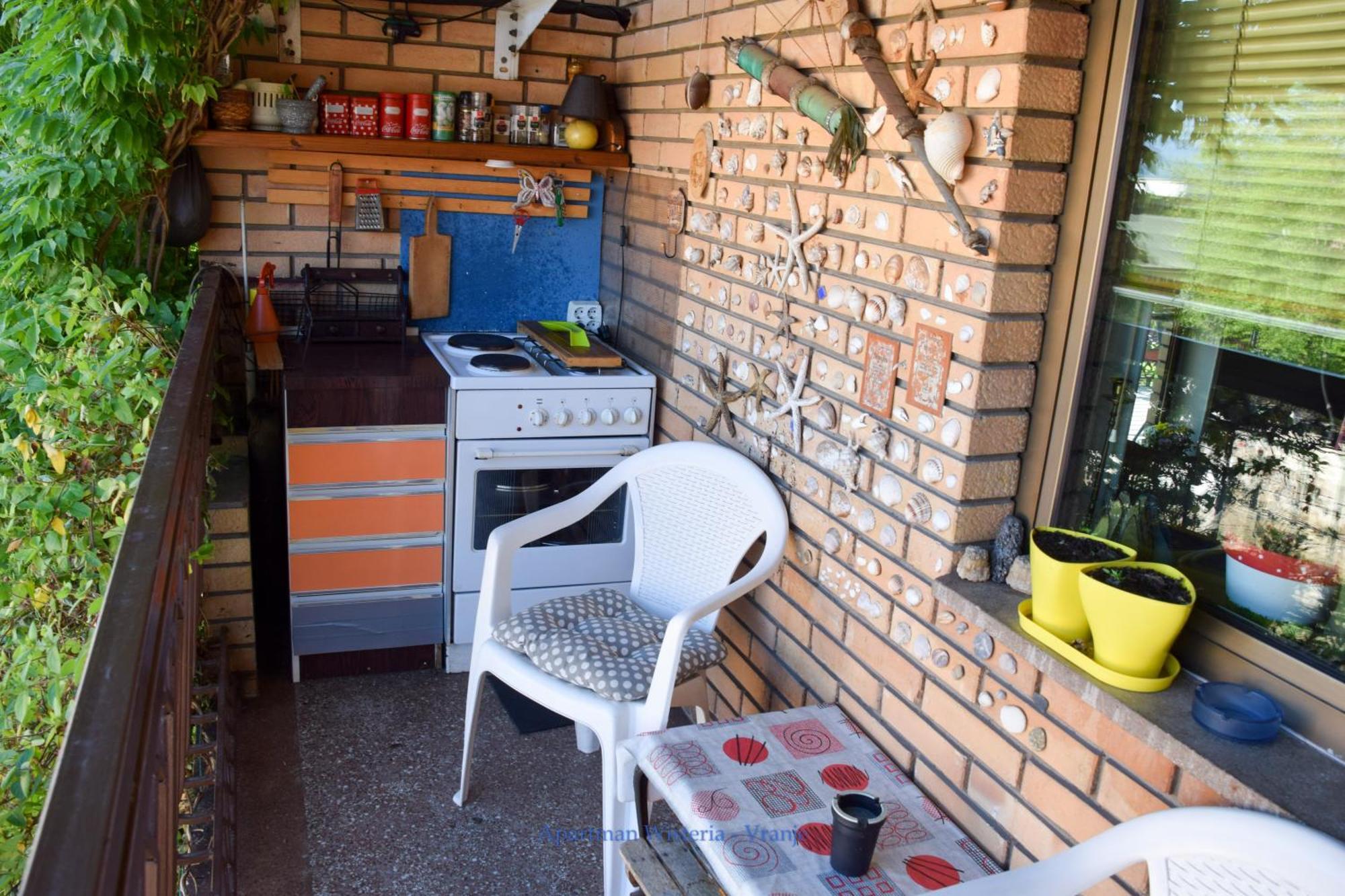 Apartman Wisteria Vranje Eksteriør billede